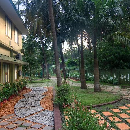 Meenkunnu Beach House By Village Resorts Kannur Buitenkant foto